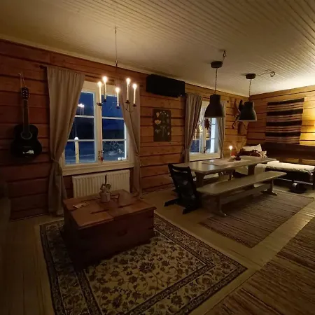 شاليه Saaren Keidas, Maaseudulla - Rukalle Alle 30min - An Island Oasis In The Countryside