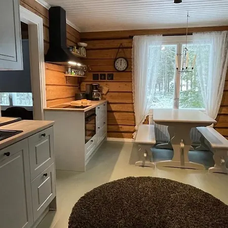 Saaren Keidas, Maaseudulla - Rukalle Alle 30min - An Island Oasis In The Countryside Chalet *