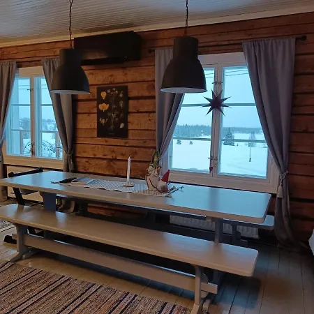 شاليه Saaren Keidas, Maaseudulla - Rukalle Alle 30min - An Island Oasis In The Countryside *