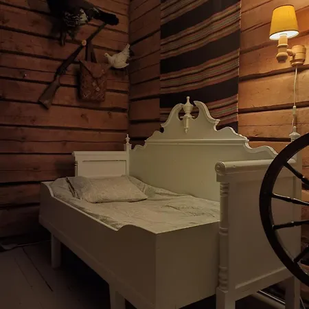 Chalet Saaren Keidas, Maaseudulla - Rukalle Alle 30min - An Island Oasis In The Countryside