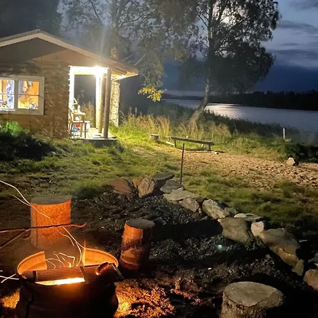 Saaren Keidas, Maaseudulla - Rukalle Alle 30min - An Island Oasis In The Countryside Chalet