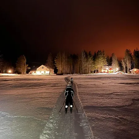 Saaren Keidas, Maaseudulla - Rukalle Alle 30min - An Island Oasis In The Countryside Chalet *